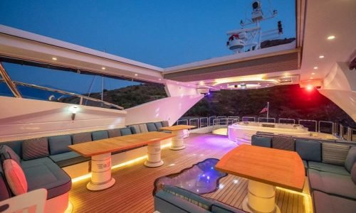 MY072-–-MEGA-YACHT-15
